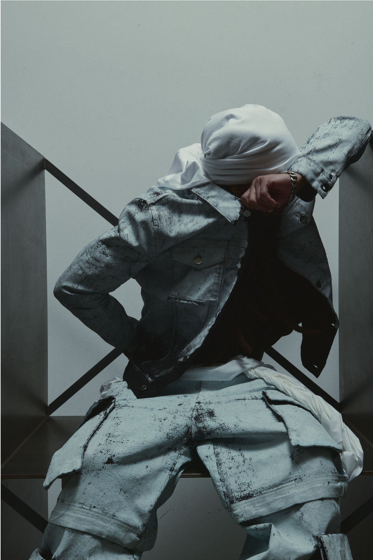 STRANGER STUDIOS X YOUTH OF PARIS X LEANDA HELER